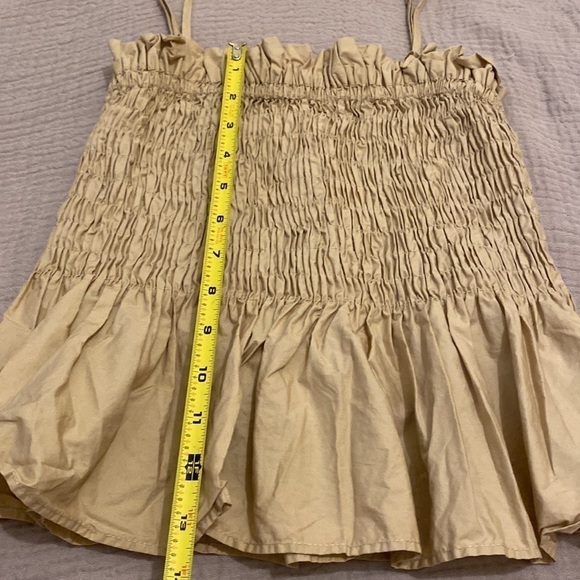 H&M tan color top with removable strap. Size S - Picture 4 of 8